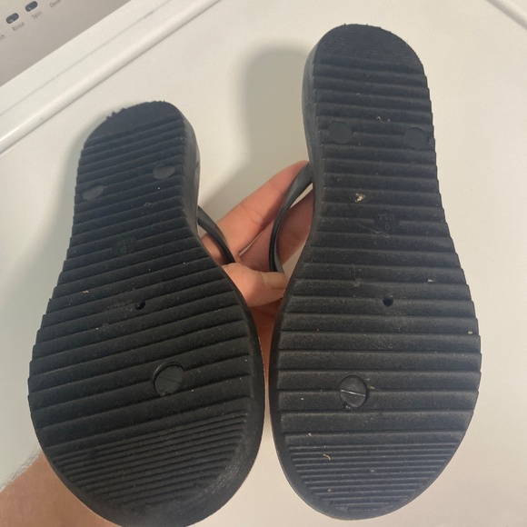 Aloha Island womens size 9 flip flops in between the toe Sandals platform - Picture 5 of 5